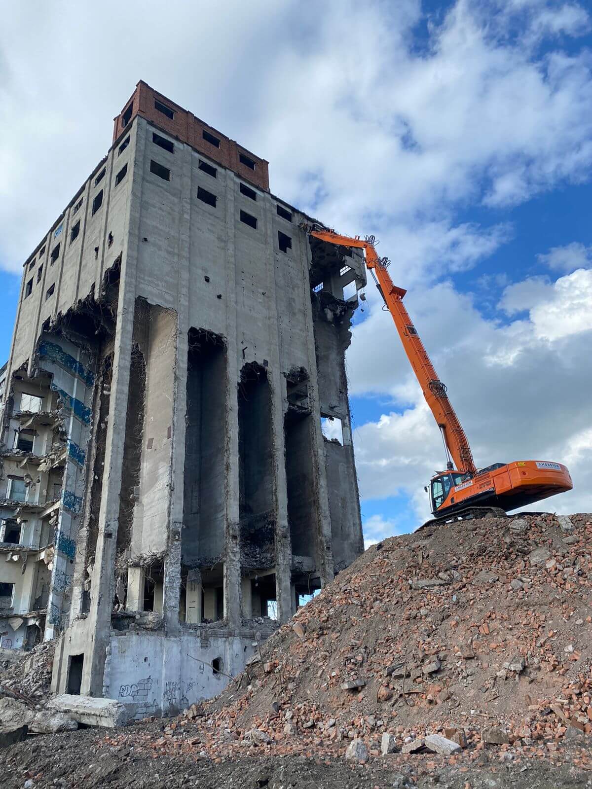 демонтаж здания